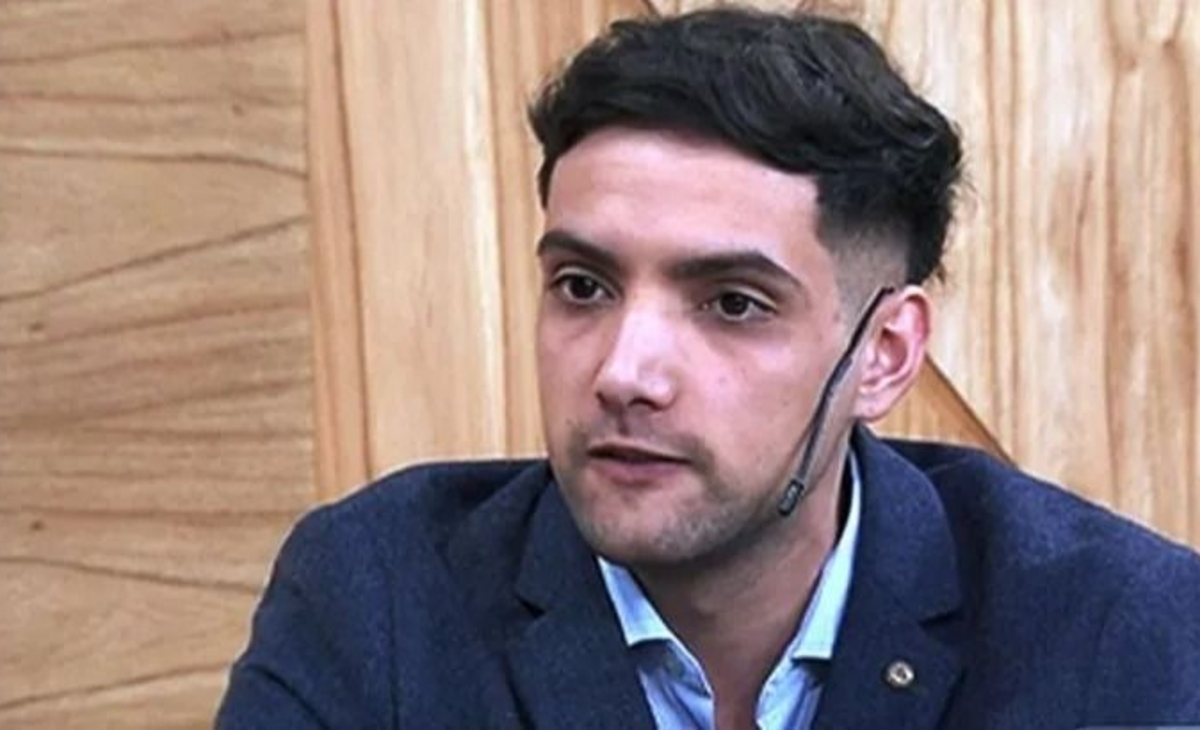 Video Jonathan Morel se mudó a Chivilcoy, trabaja de mozo y denunció