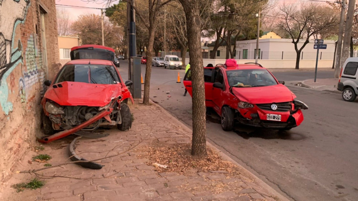 Violento Choque Entre Dos Vehículos